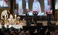 جشن ازدواج ۲۰۰ زوج دانشگاهی در دانشگاه علوم پزشکی ایران برگزار شد